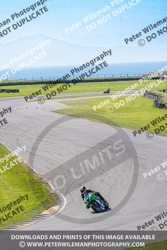 anglesey no limits trackday;anglesey photographs;anglesey trackday photographs;enduro digital images;event digital images;eventdigitalimages;no limits trackdays;peter wileman photography;racing digital images;trac mon;trackday digital images;trackday photos;ty croes